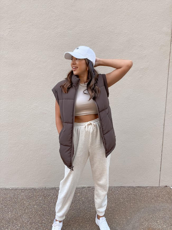 4 ways to style a puffer vest